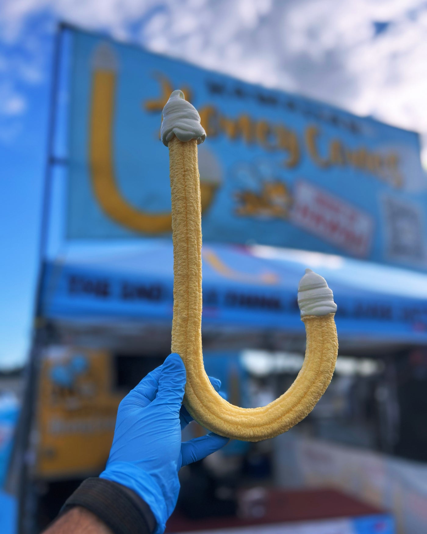 Hawaiian Honey Cones at an event